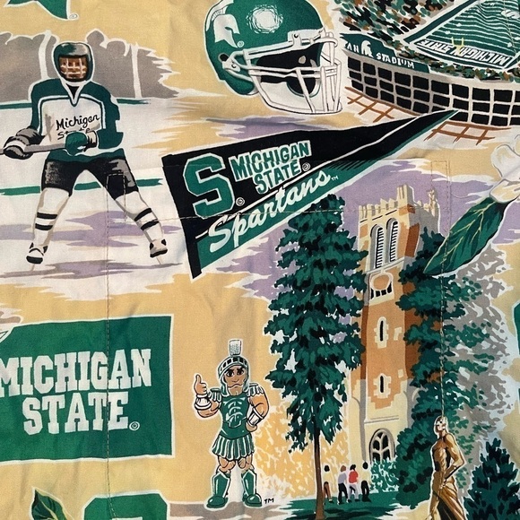 Reyn Spooner Michigan State Size XXL - Picture 4 of 5